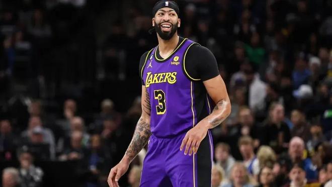 而埃勒通过 而埃勒通过