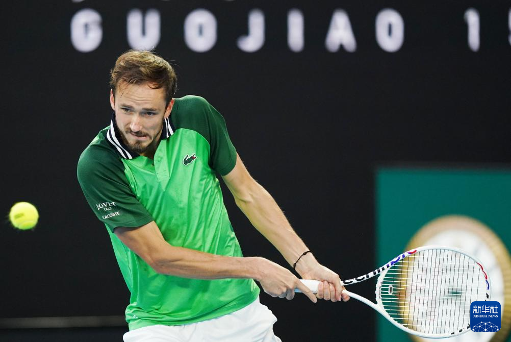 更多关于卡 更多关于卡