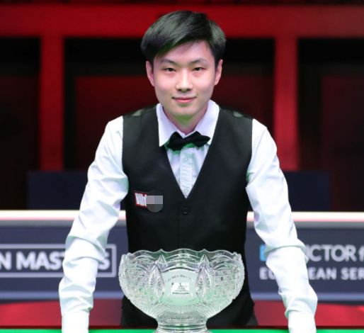 在挥汗如雨 在挥汗如雨